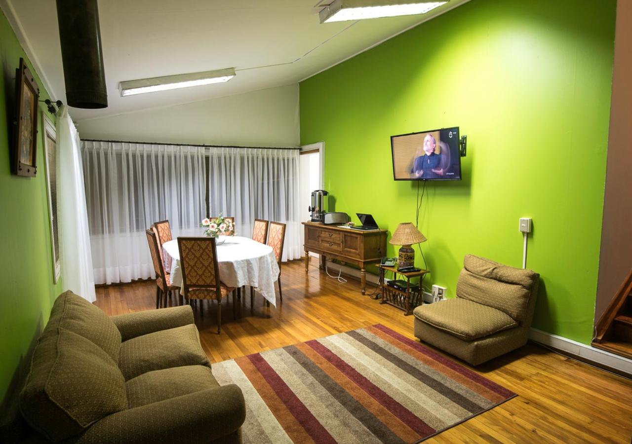 Green Hostel Valdivia Exterior photo